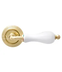 Дверная ручка Extreza "Dana" (Дана) 305 на круглой розетке R05