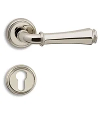 Дверная ручка на розетке Salice Paolo "Pitty" 2016