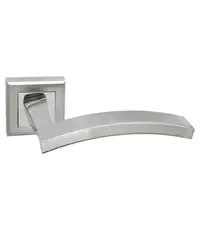 Дверная ручка на квадратной розетке ADDEN BAU "Arco" Q305