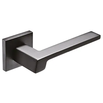 Дверная ручка из латуни Ghobestir "CITY Collection" Е006 на квадратном основании