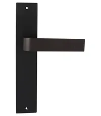 Дверная ручка на планке Forme 413/P06 "Monza"