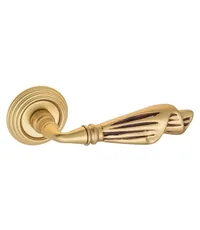 Дверная ручка на розетке Venezia "Opera" D8