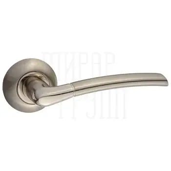 Дверные ручки Puerto (Пуэрто) INAL 515-08 на круглой розетке