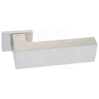 Дверная ручка Fratelli "MOUN" 6 на прямоугольной розетке