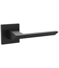 Дверная ручка Punto (Пунто) на квадратной розетке "BLADE"